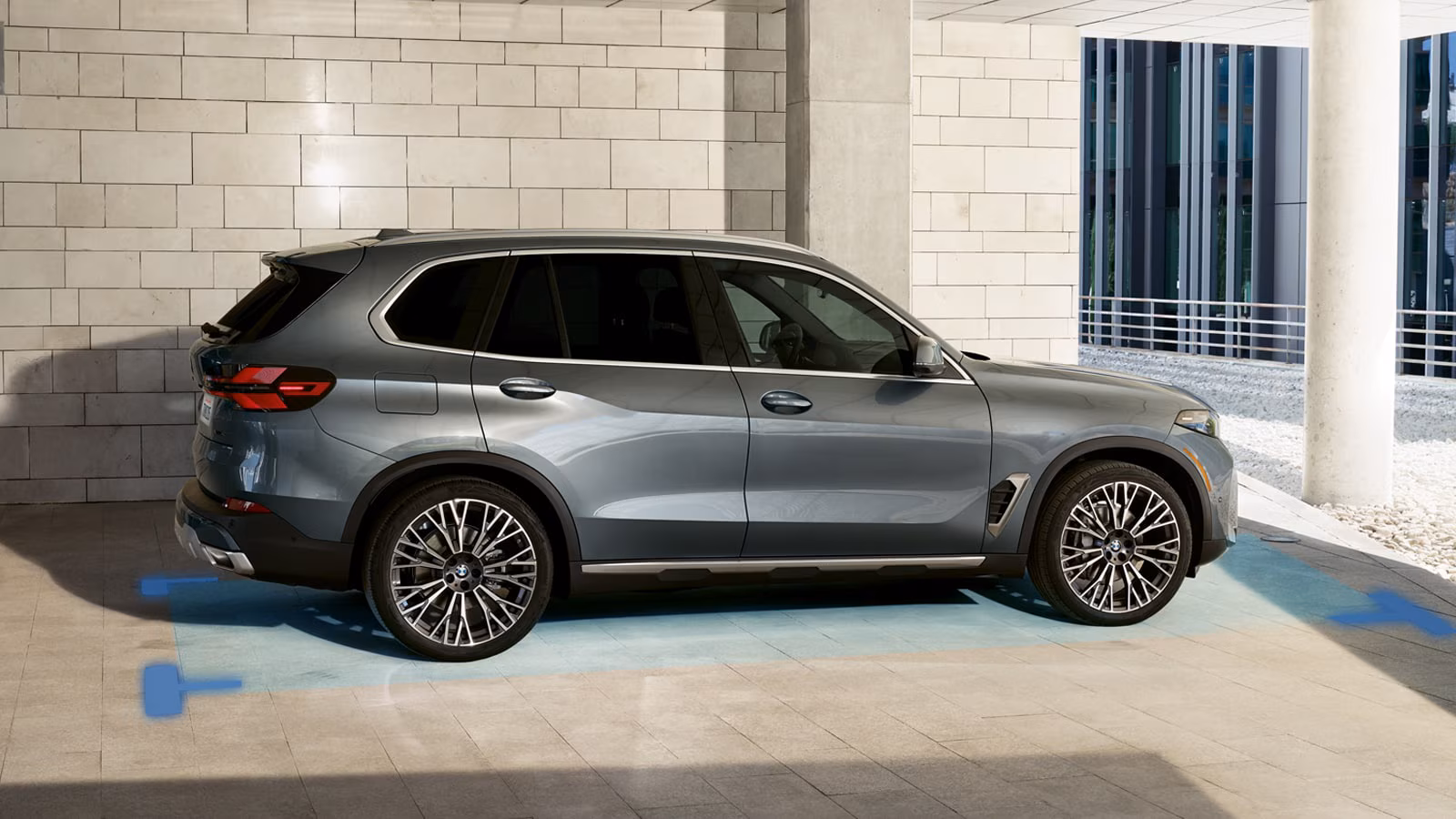 BMW X5 - Image 1